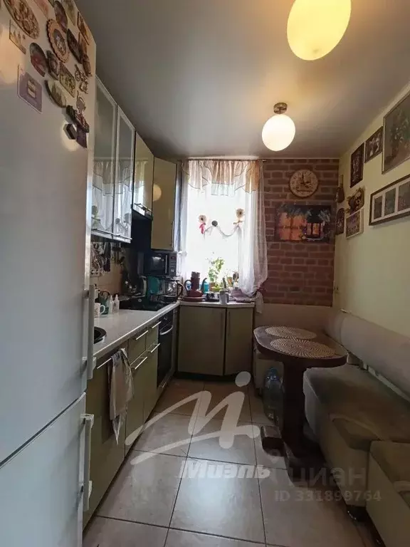 Комната Москва 1-й Басманный пер., 5/20С2 (9.0 м) - Фото 1