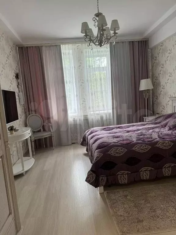 2-к. квартира, 60 м, 2/5 эт. - Фото 1