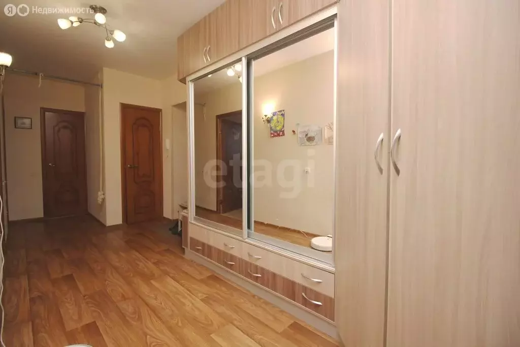 3-комнатная квартира: Вологодская область, рабочий посёлок Шексна, ... - Фото 2