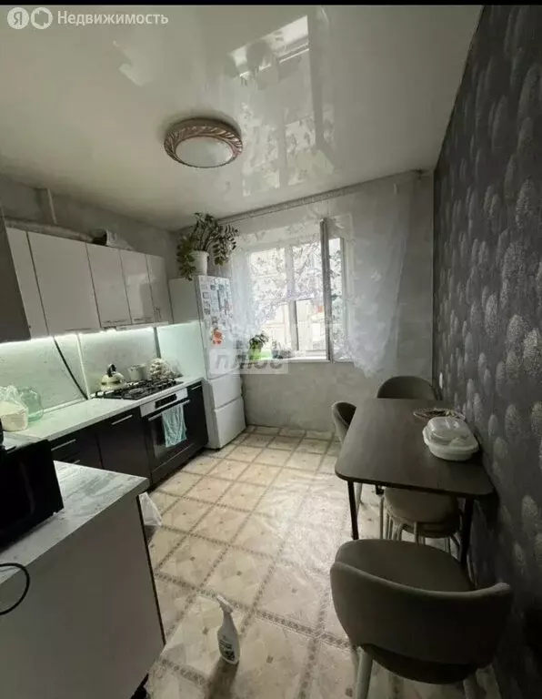 2-комнатная квартира: Миасс, улица Нахимова, 22 (52.9 м) - Фото 1