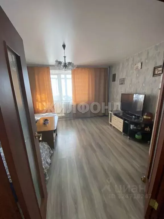 3-к кв. Хакасия, Абакан ул. Островского, 19 (65.0 м) - Фото 1