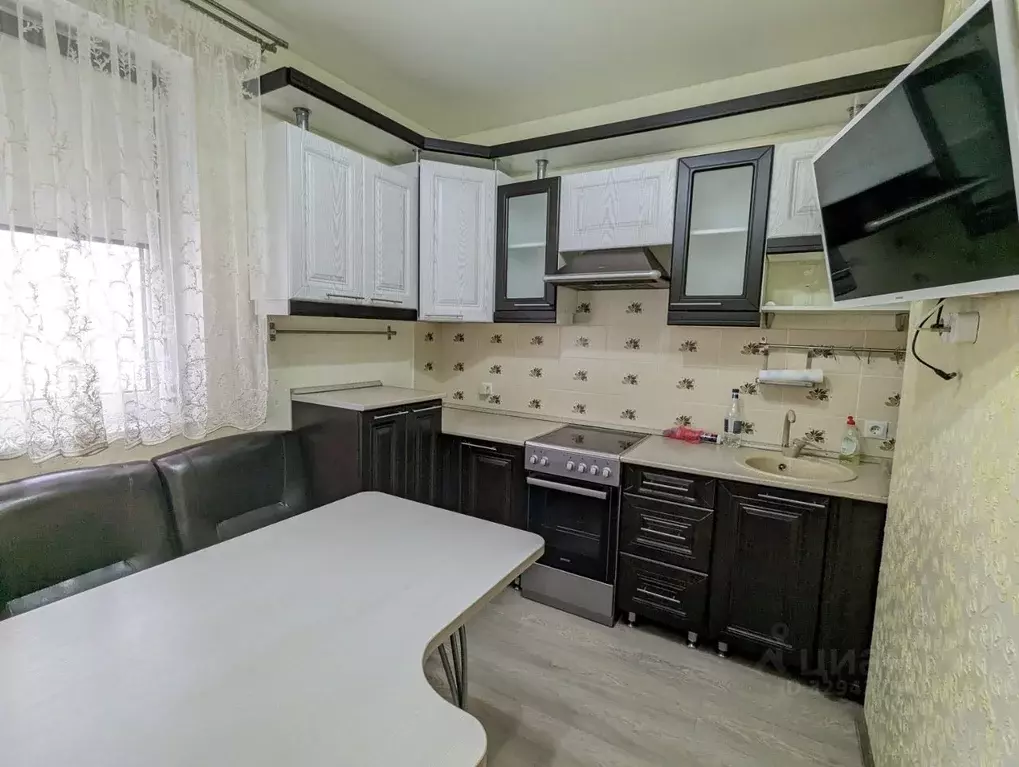 2-к кв. Московская область, Раменское ул. Чугунова, 15б (65.0 м) - Фото 1