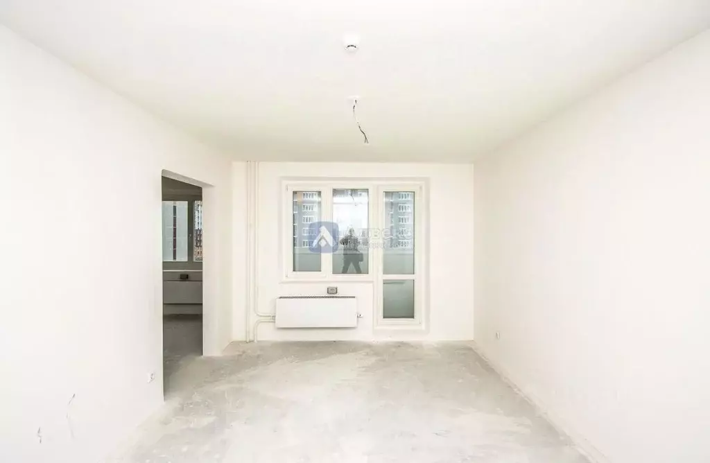 1-к кв. Тюменская область, Тюмень ул. Валентины Трофимовой, 1 (39.5 м) - Фото 0