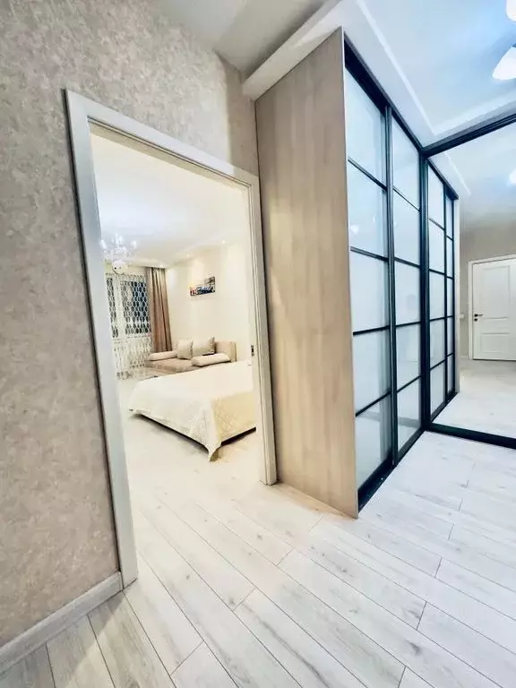 1-к кв. Татарстан, Казань ул. Сибгата Хакима, 5 (50.0 м) - Фото 0