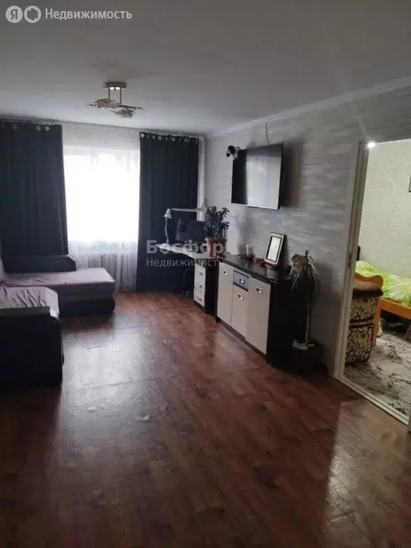 3-комнатная квартира: Судак, улица Гагарина, 6 (60.9 м) - Фото 0