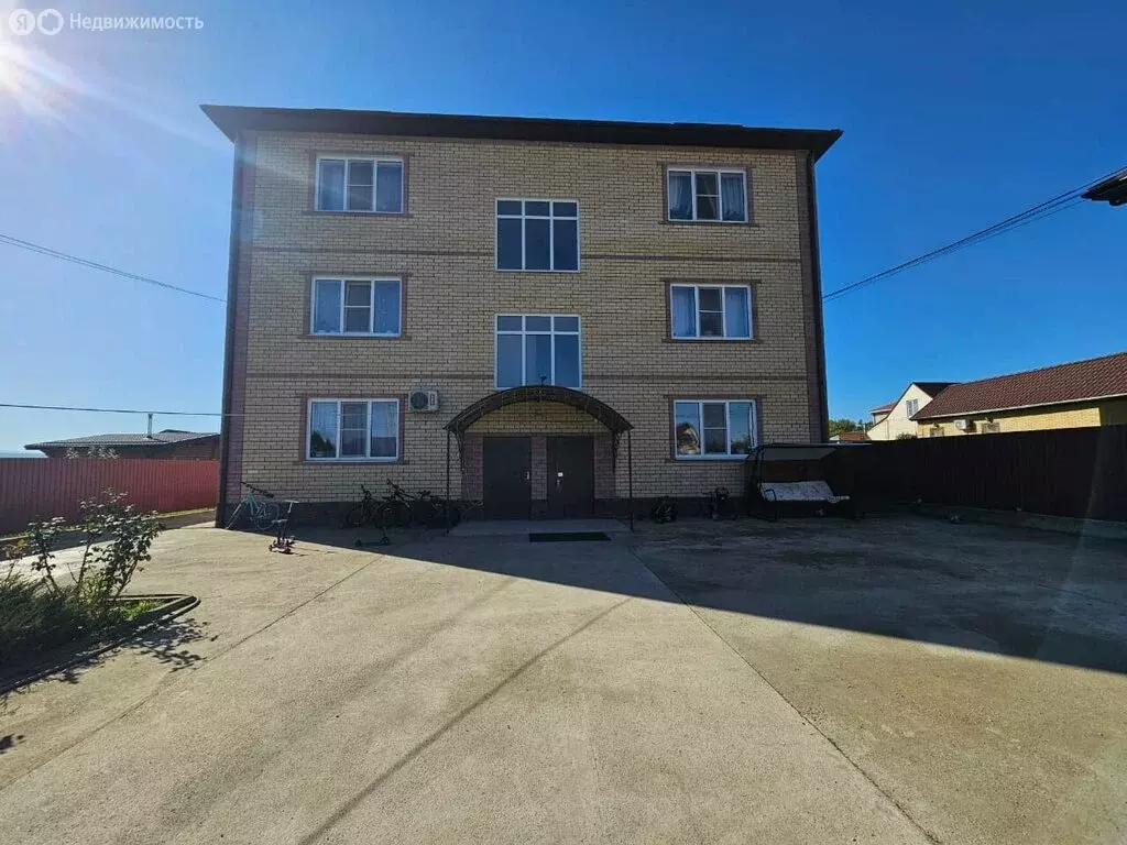 2-комнатная квартира: Абинск, Грушевая улица, 5 (70.2 м) - Фото 0