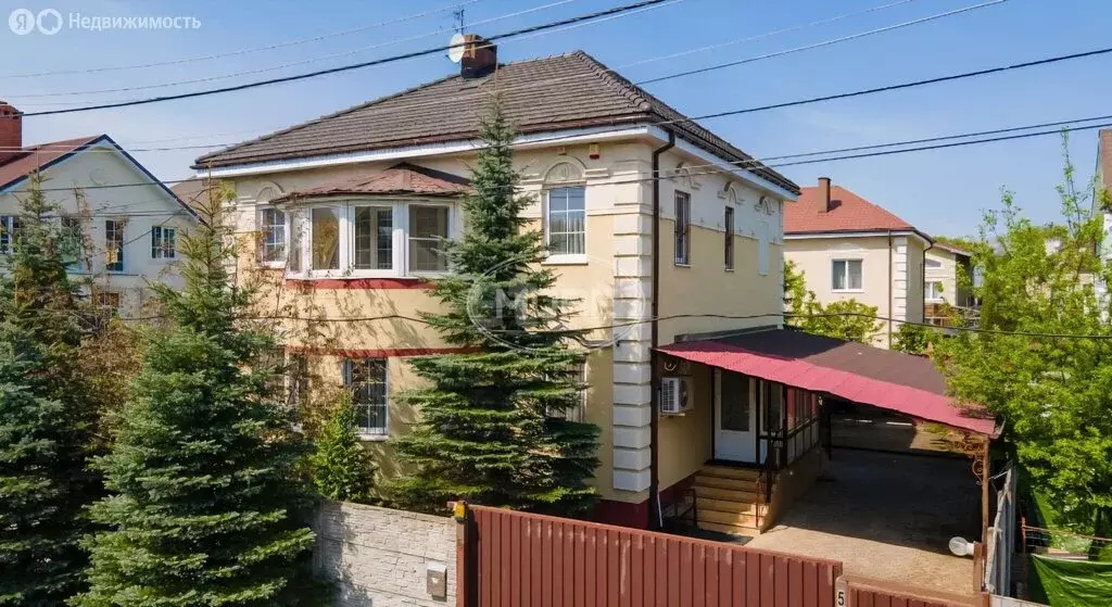 Дом в Калининград, улица Михаила Булгакова, 5 (185 м) - Фото 1