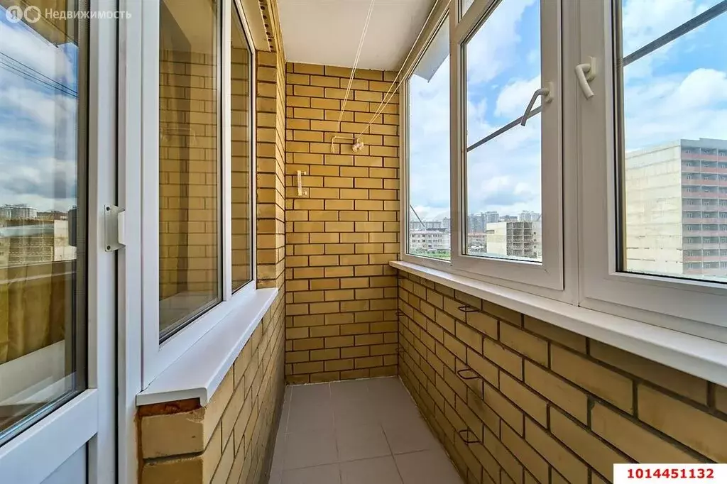 Квартира-студия: Краснодар, улица им. Сорока А.М., 2 (26 м) - Фото 0
