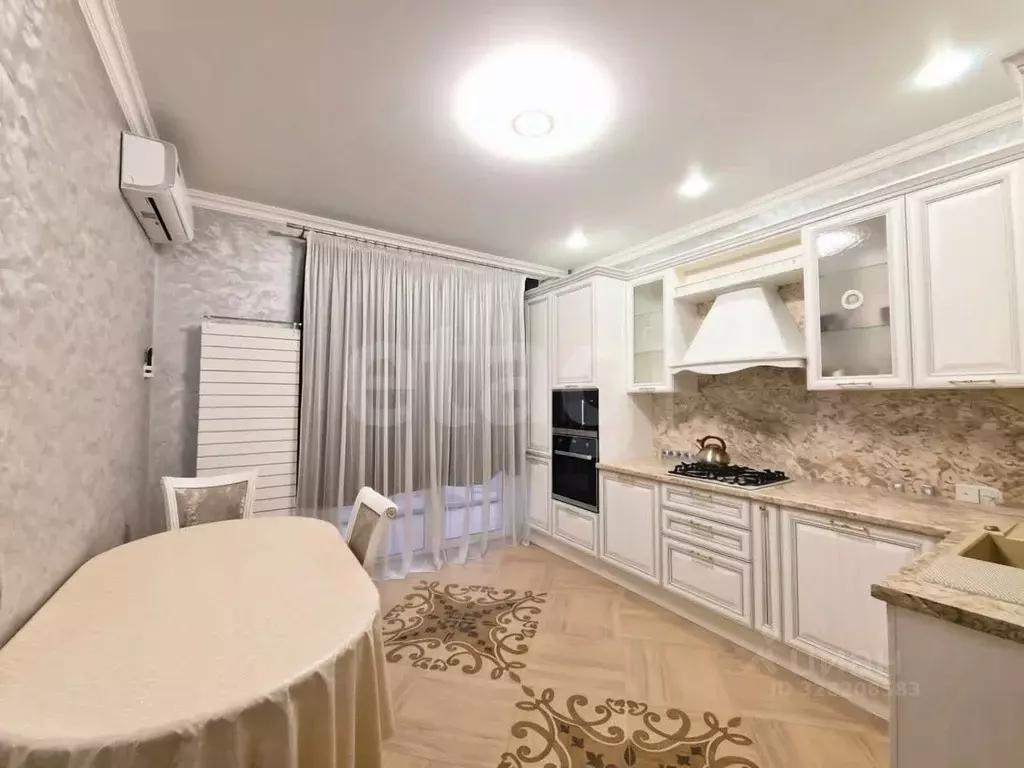 2-к кв. Краснодарский край, Славянск-на-Кубани Набережная ул. (67.2 м) - Фото 1