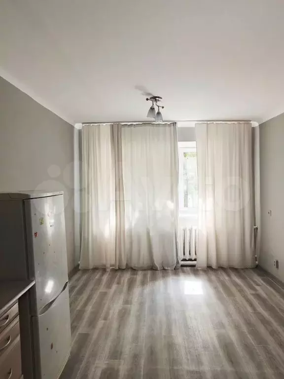Комната 17 м в 1-к., 1/5 эт. - Фото 1