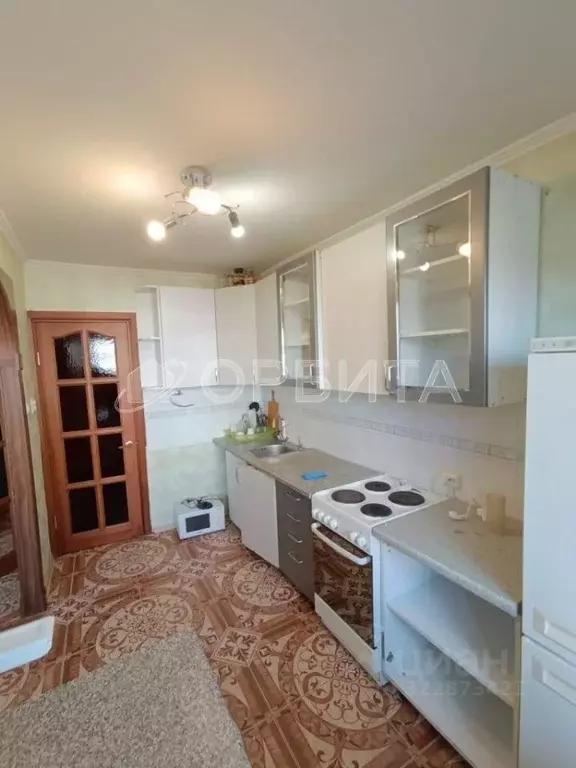 3-к кв. Тюменская область, Тюмень Депутатская ул., 119 (67.0 м) - Фото 2