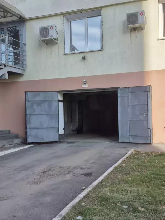 Гараж в Кемеровская область, Кемерово ул. Тухачевского, 47 (30 м) - Фото 1