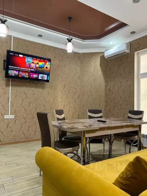 Дом в Ставропольский край, Пятигорск просп. Кирова, 94 (80 м) - Фото 1