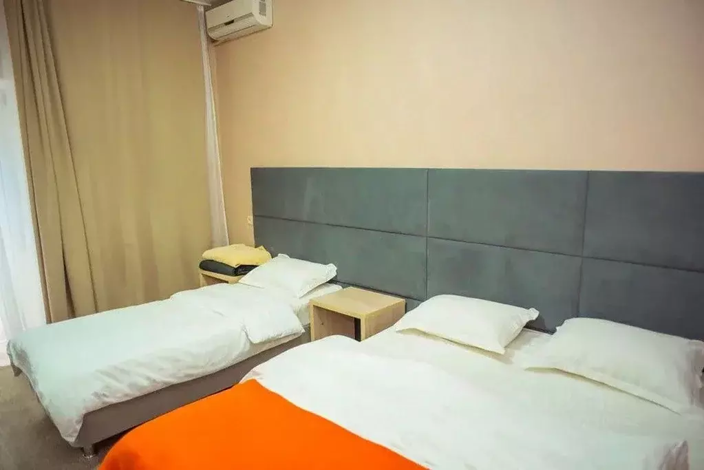 Комната Крым, Саки 10 сектор, 4А (20.0 м) - Фото 1