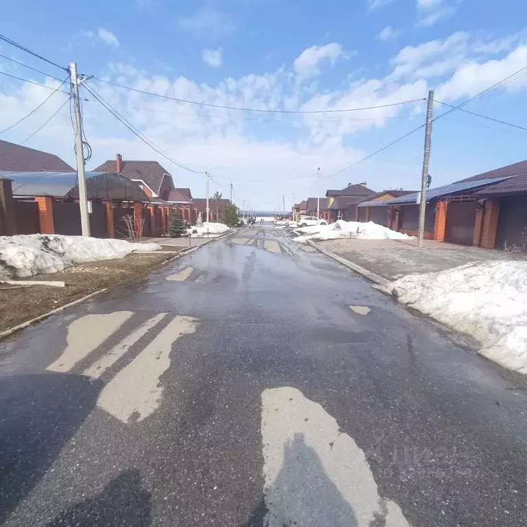 Дом в Мордовия, Лямбирский район, Берсеневское с/пос, пос. Звездный ... - Фото 2