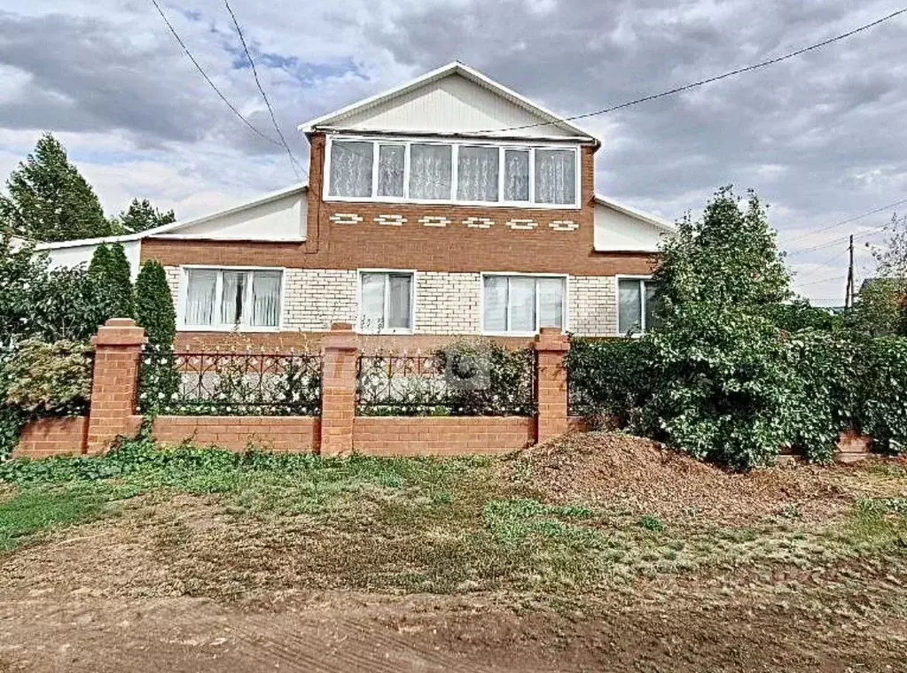 Дом в Оренбургская область, с. Ташла ул. Уральская, 21 (231 м) - Фото 1