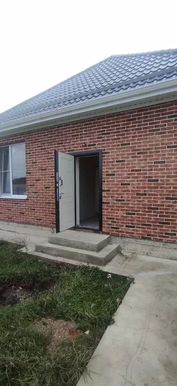 Дом в посёлок Российский, Бестужевская улица, 8/1 (90 м) - Фото 1