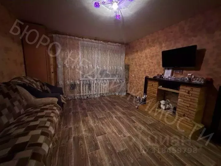 3-к кв. Саратовская область, Балашов ул. Строителей, 7 (61.4 м) - Фото 0