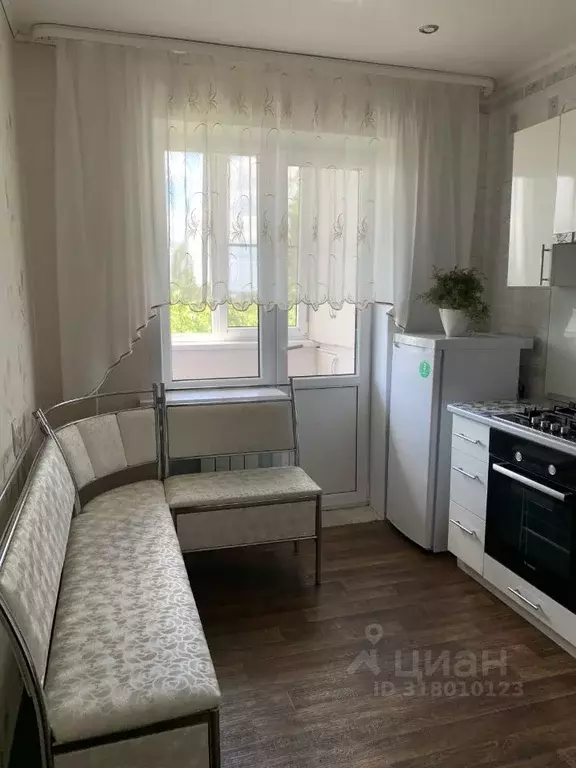 2-к кв. Липецкая область, Елец ул. Черокманова, 25 (50.0 м) - Фото 1