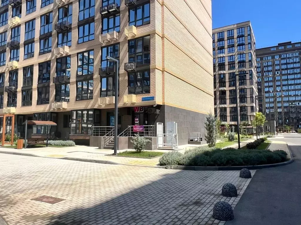 Торговая площадь в Краснодарский край, Краснодар 9-й километр мкр, ул. ... - Фото 2