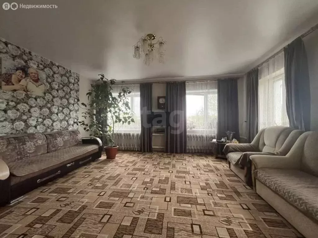 Дом в село Дедово, Школьная улица (93.2 м) - Фото 1