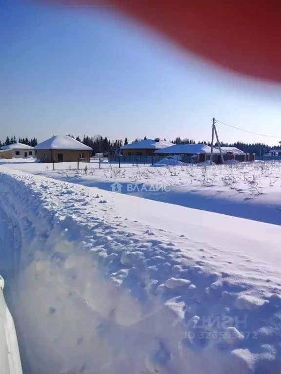 Участок в Калужская область, Боровский муниципальный округ, д. ... - Фото 1