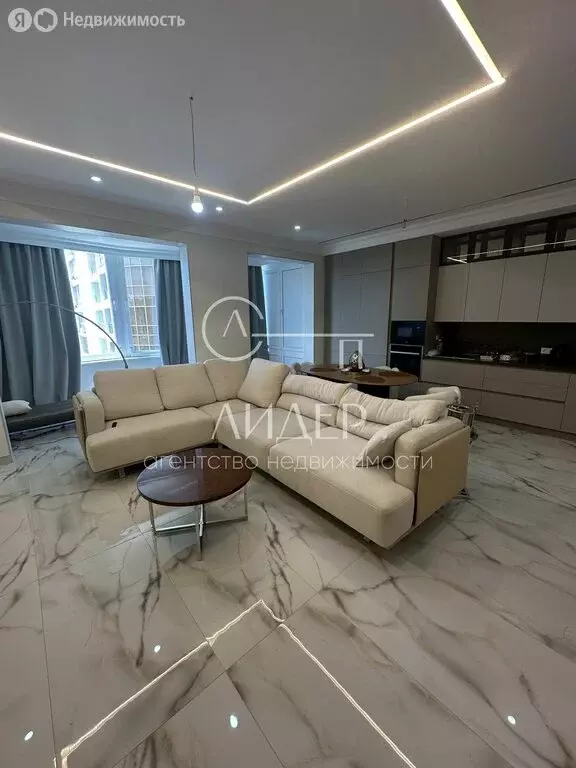 3-комнатная квартира: Сочи, микрорайон Центральный, Первомайская ... - Фото 2