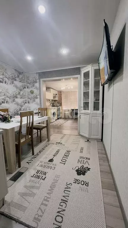 3-к. квартира, 83,1 м, 1/3 эт. - Фото 1