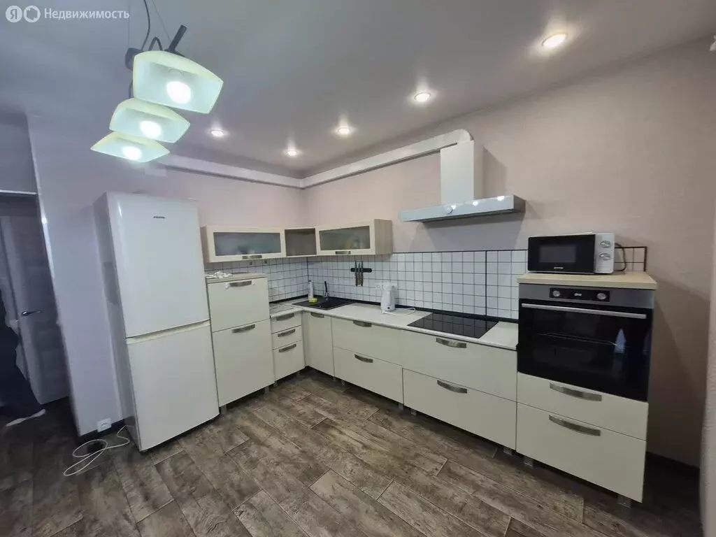 2-комнатная квартира: посёлок городского типа Афипский, улица Победы, ... - Фото 1