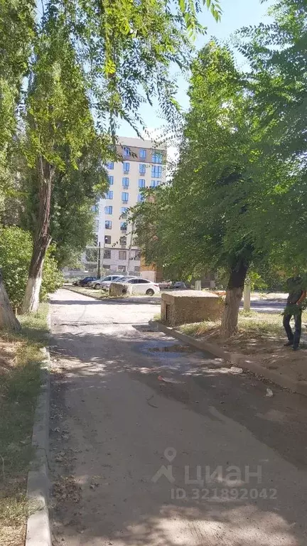 2-к кв. Волгоградская область, Волгоград ул. Дегтярева, 23 (54.1 м) - Фото 0
