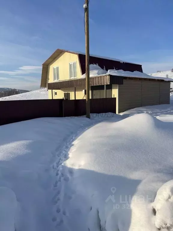 Дом в Алтай, Майминский район, с. Кызыл-Озек Советская ул. (150 м) - Фото 1