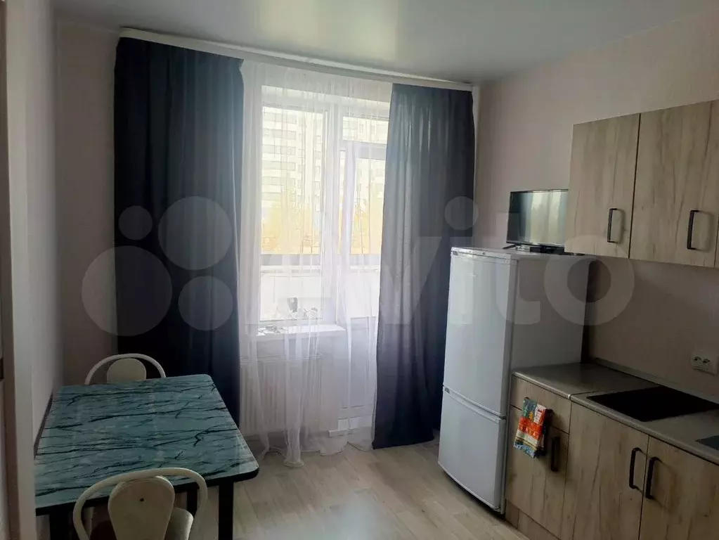 1-к. квартира, 35 м, 1/17 эт. - Фото 1