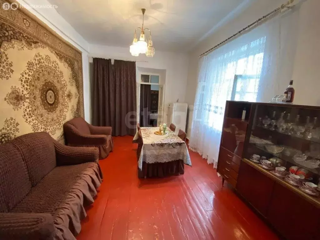 2-комнатная квартира: Владикавказ, улица Куйбышева, 13 (80 м) - Фото 1