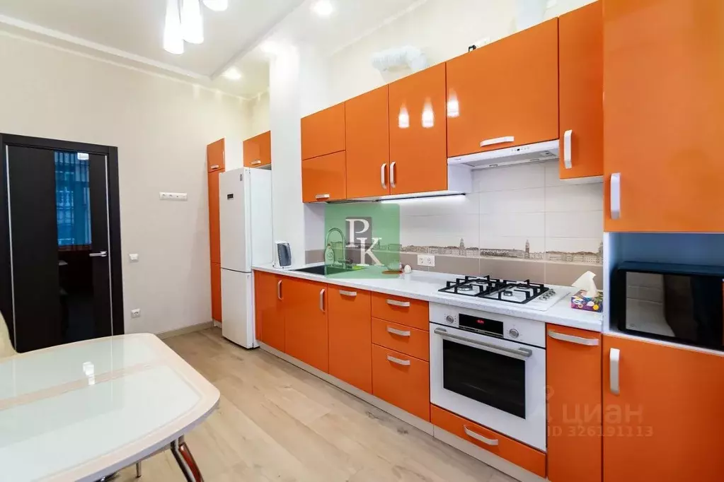 5-к кв. Севастополь просп. Нахимова, 10 (130.0 м) - Фото 2