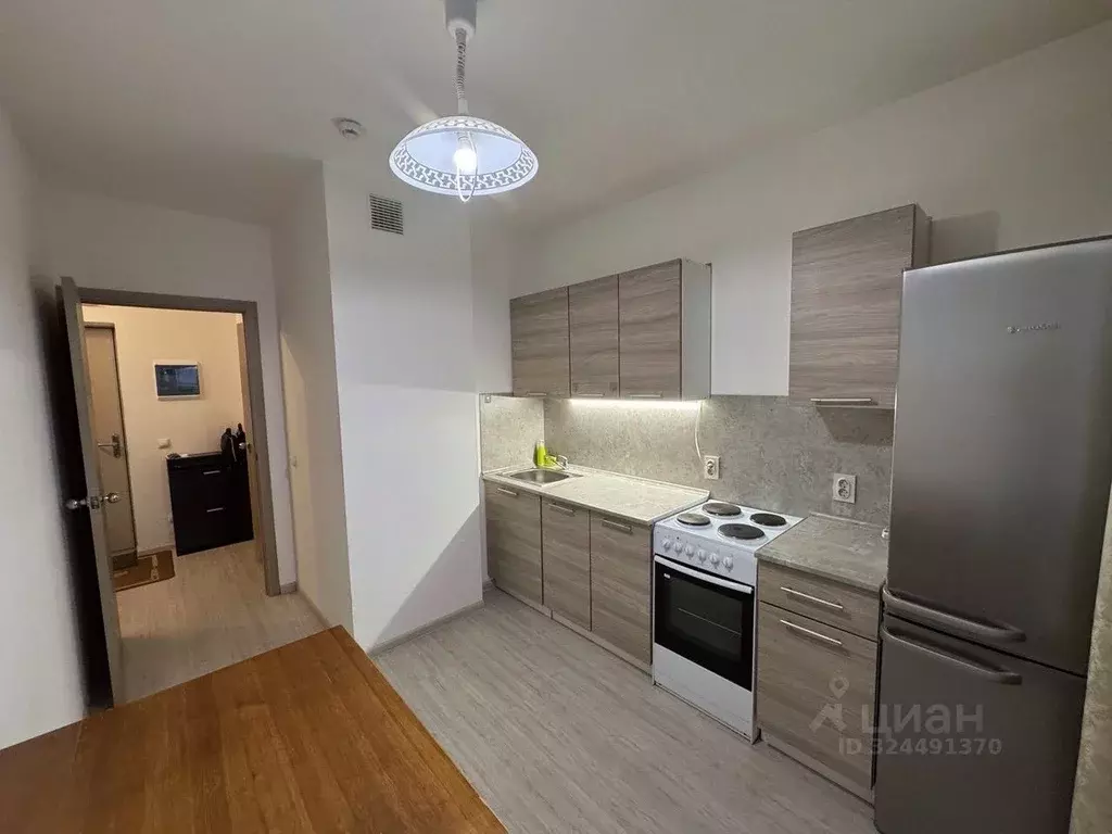 1-к кв. Свердловская область, Екатеринбург ул. Татищева, 179 (33.0 м) - Фото 2