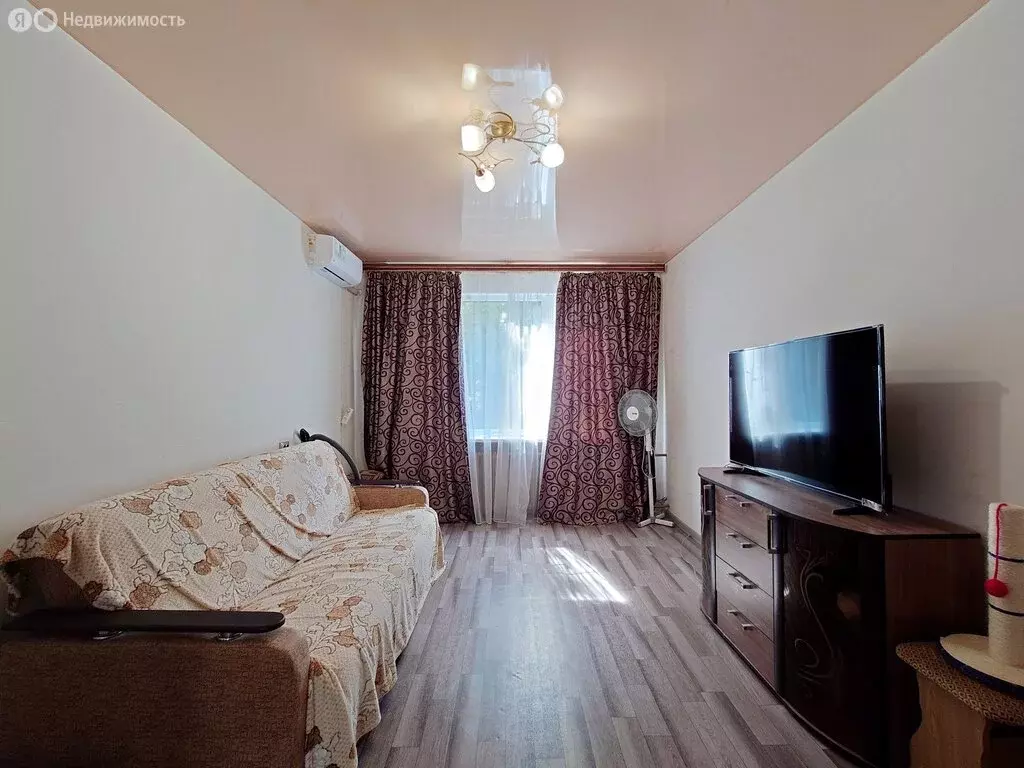 1-комнатная квартира: Алушта, Октябрьская улица, 45 (30 м) - Фото 1