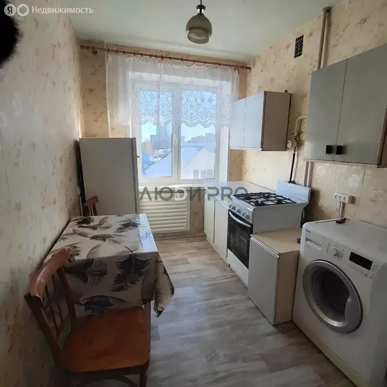 2-комнатная квартира: Уфа, улица Адмирала Ушакова, 86/2 (43 м) - Фото 2