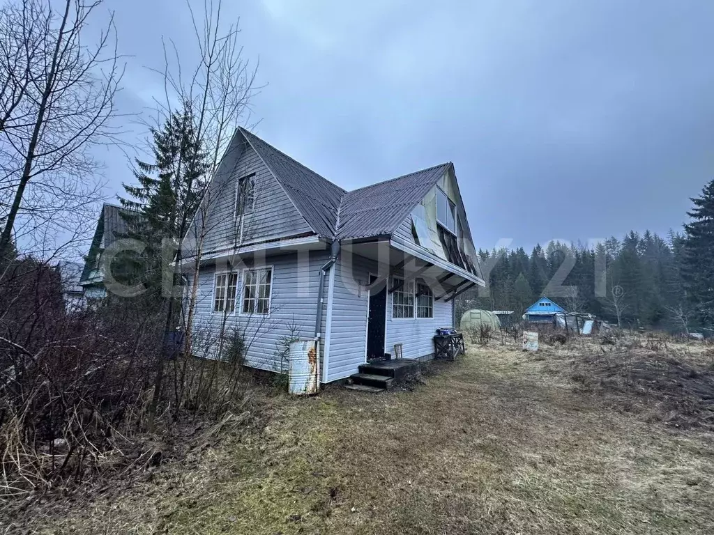 Дом в Ленинградская область, Выборгский район, Рощинское городское ... - Фото 0