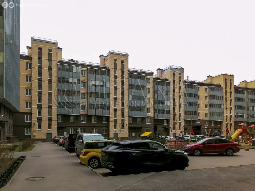 Квартира-студия: Кировск, Набережная улица, 19 (23.7 м) - Фото 2