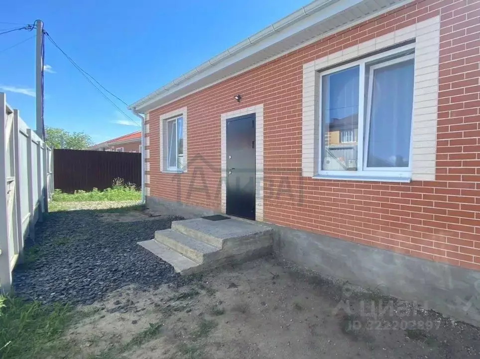 Дом в Ростовская область, Мясниковский район, Краснокрымское с/пос, ... - Фото 1