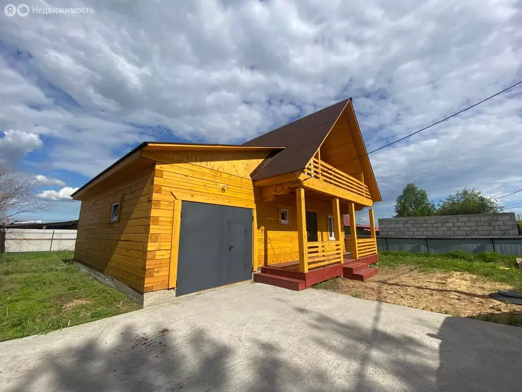 Дом в Иркутск, Тальниковая улица (240 м) - Фото 1