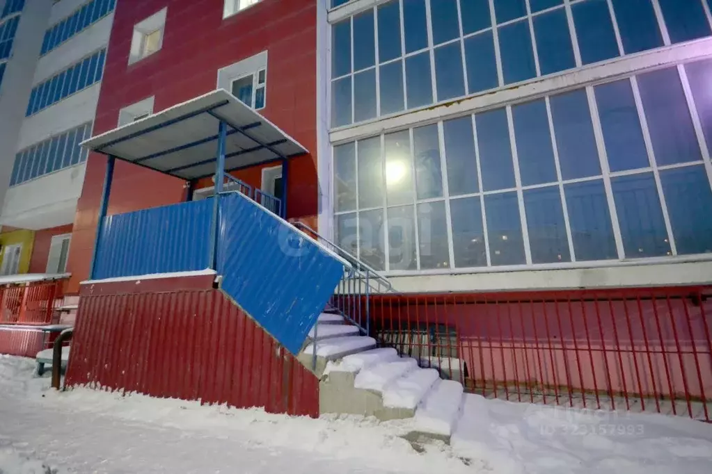 Помещение свободного назначения в Саха (Якутия), Якутск 203-й мкр, 4 ... - Фото 1