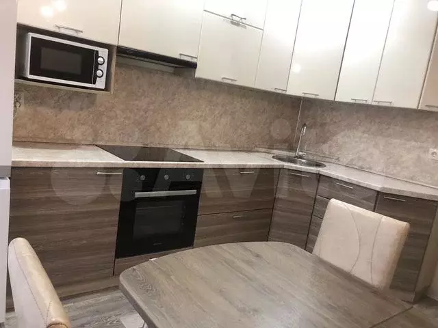 1-к. квартира, 39 м, 7/10 эт. - Фото 0