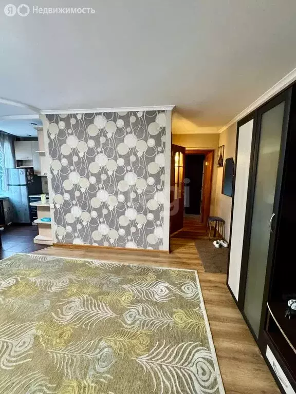 2-комнатная квартира: Бийск, улица Петра Мерлина, 14 (44 м) - Фото 1