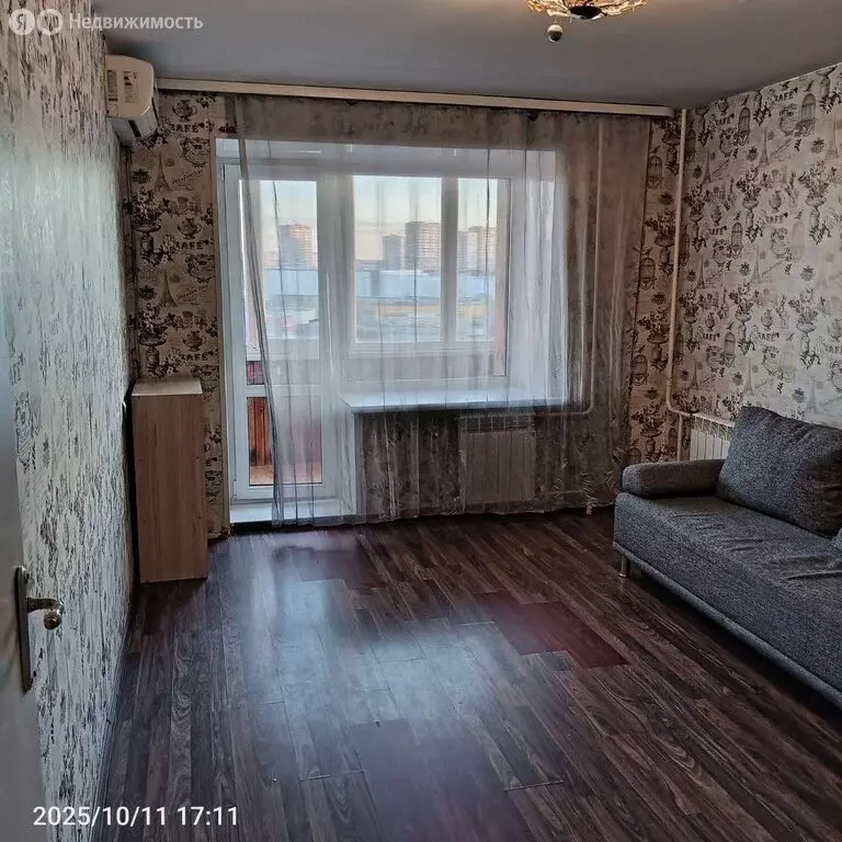 2-комнатная квартира: Тюмень, улица Мельникайте, 124 (46.5 м) - Фото 2
