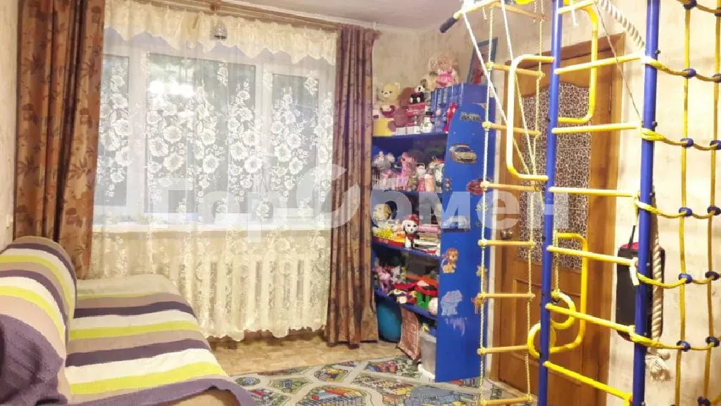 Продается 4-комнатная квартира - Фото 1