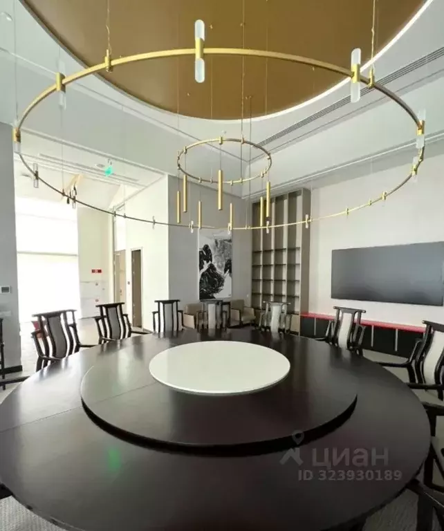 Торговая площадь в Москва Крылатская ул., 33К3 (651 м) - Фото 1