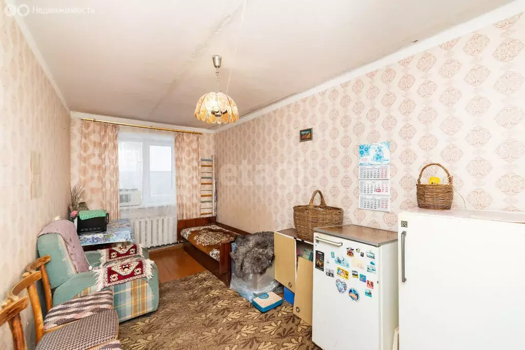 3-комнатная квартира: село Лесниково, микрорайон КГСХА, 1 (57.4 м) - Фото 2