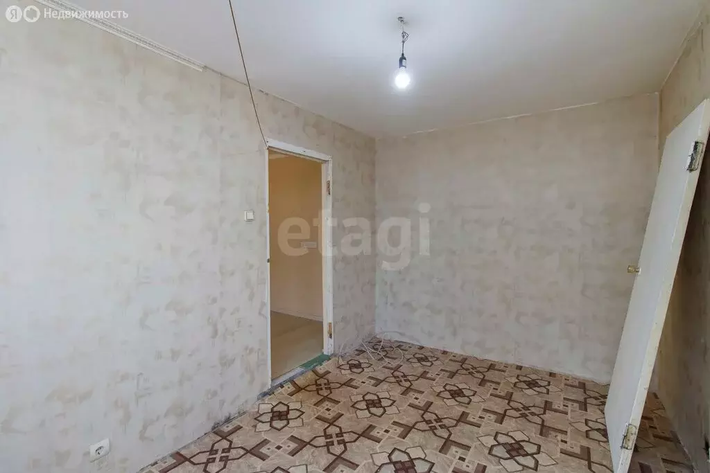 2-комнатная квартира: Тюмень, улица 30 лет Победы, 142 (40.1 м) - Фото 2