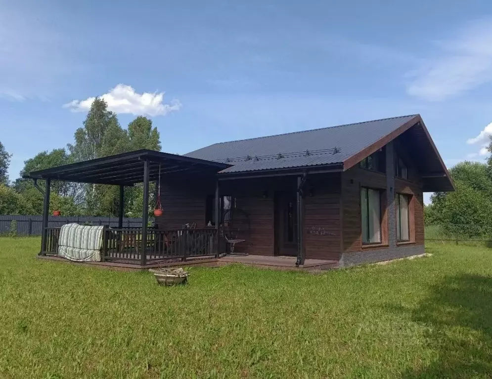 Дом в Тверская область, Конаковский муниципальный округ, д. Крутец  ... - Фото 1